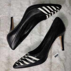WHBM Black and White heels sz 9M